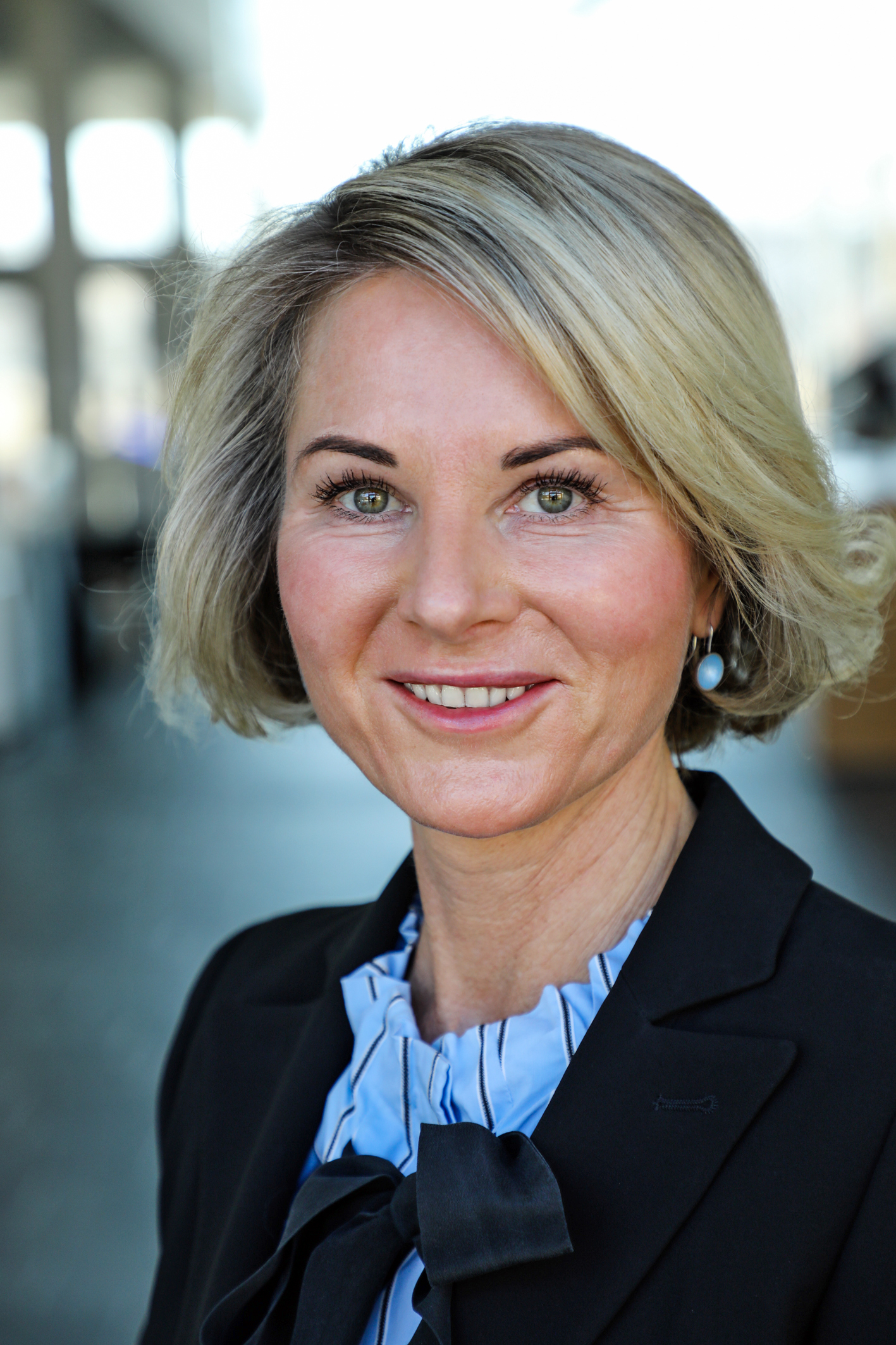 Sabine Nitzsche, Chief Financial Officer